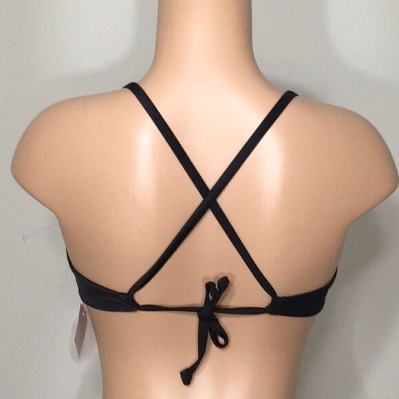 Underwire cross strap bikini top. NWT - Picture 5 of 7